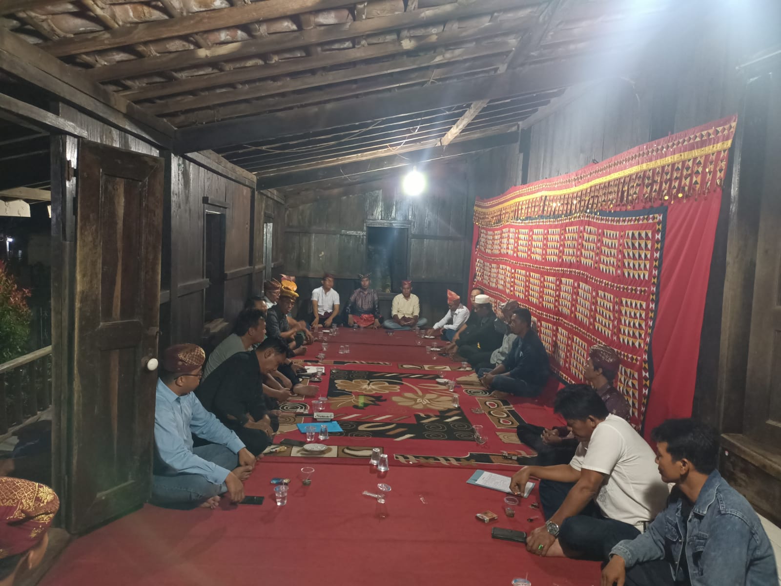 Tegas Tolak Proyek PLTP Rajabasa, Forum Segekhi Suku: Jaga Gunung adalah Amanah Spiritual dan Hukum