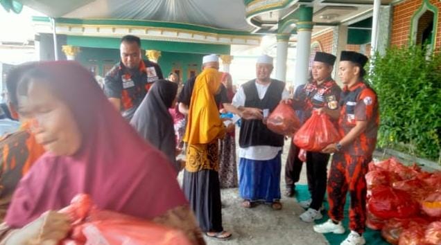 Ketua Pemuda Pancasila Kang Jeler Gelar Haul ke-6 Eyang Kraton dan Orang Tua, Tokoh Masyarakat Dorong Maju sebagai Kepala Desa C. Adeg 2027