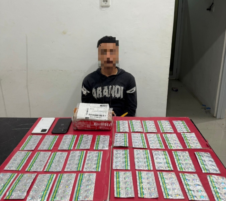 Polres Luwu Bongkar Peredaran Tramadol Ilegal, Seorang Pria Diamankan di J&T Walenrang