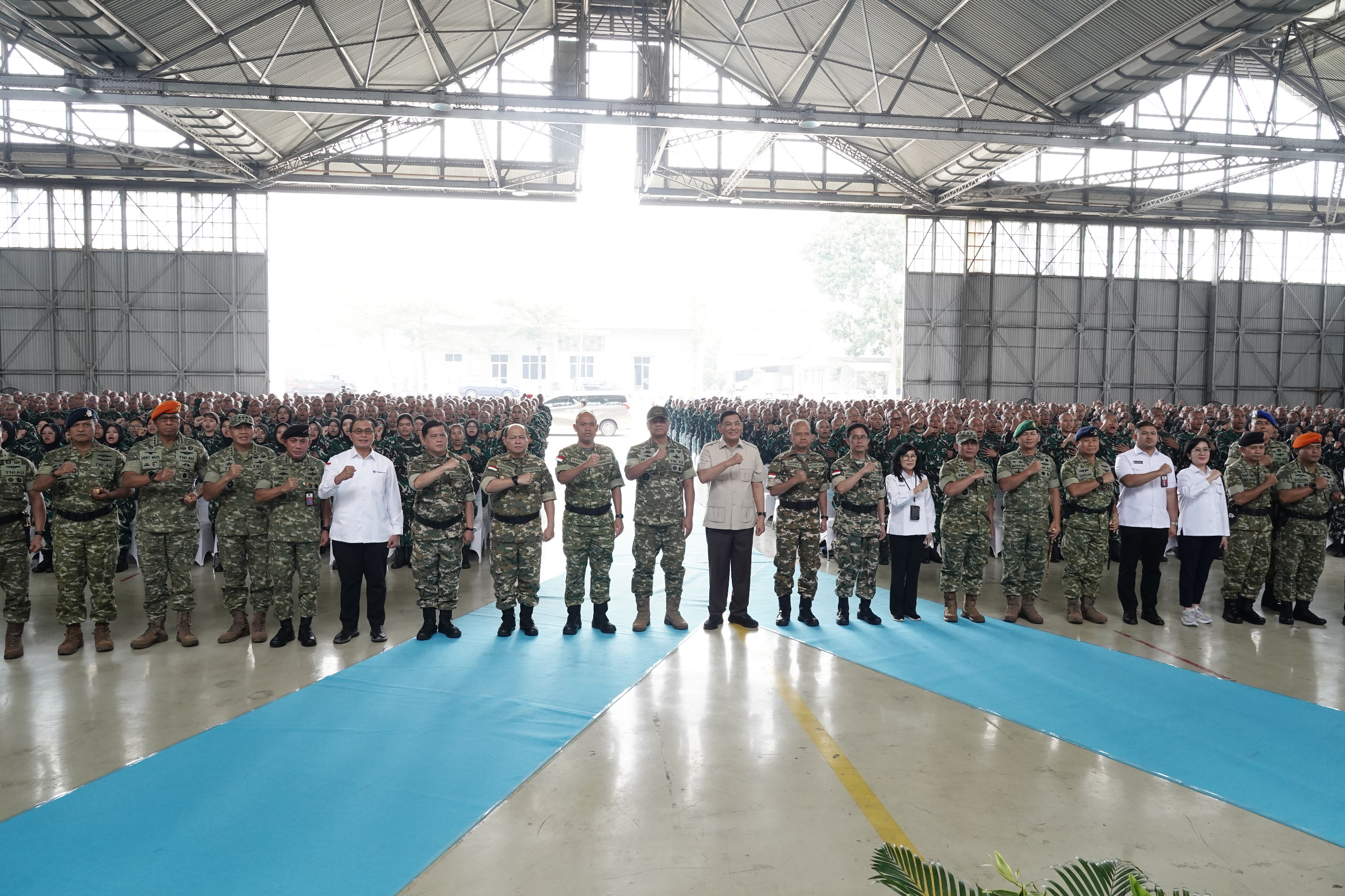 Pangdam III/Siliwangi Dampingi Menhan RI Kunjungan Kerja Di Wilayah Kodam III/Siliwangi