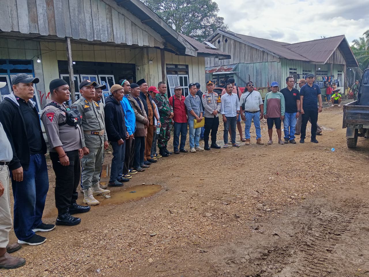 Baturube 6 Juli kecamatan bungku Utara kab Morowali Utara